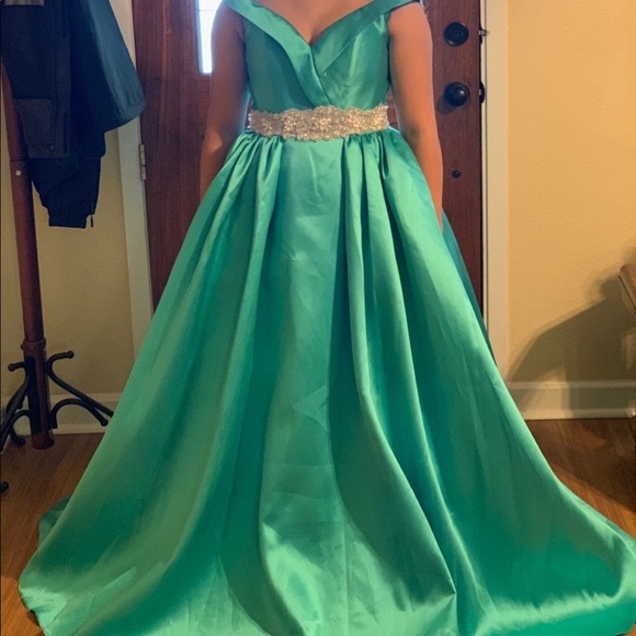 No belt excellent conditions - Picture 2 of 2